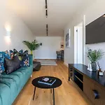 Topaz Views - Luxury Apt In Sea Point With Views