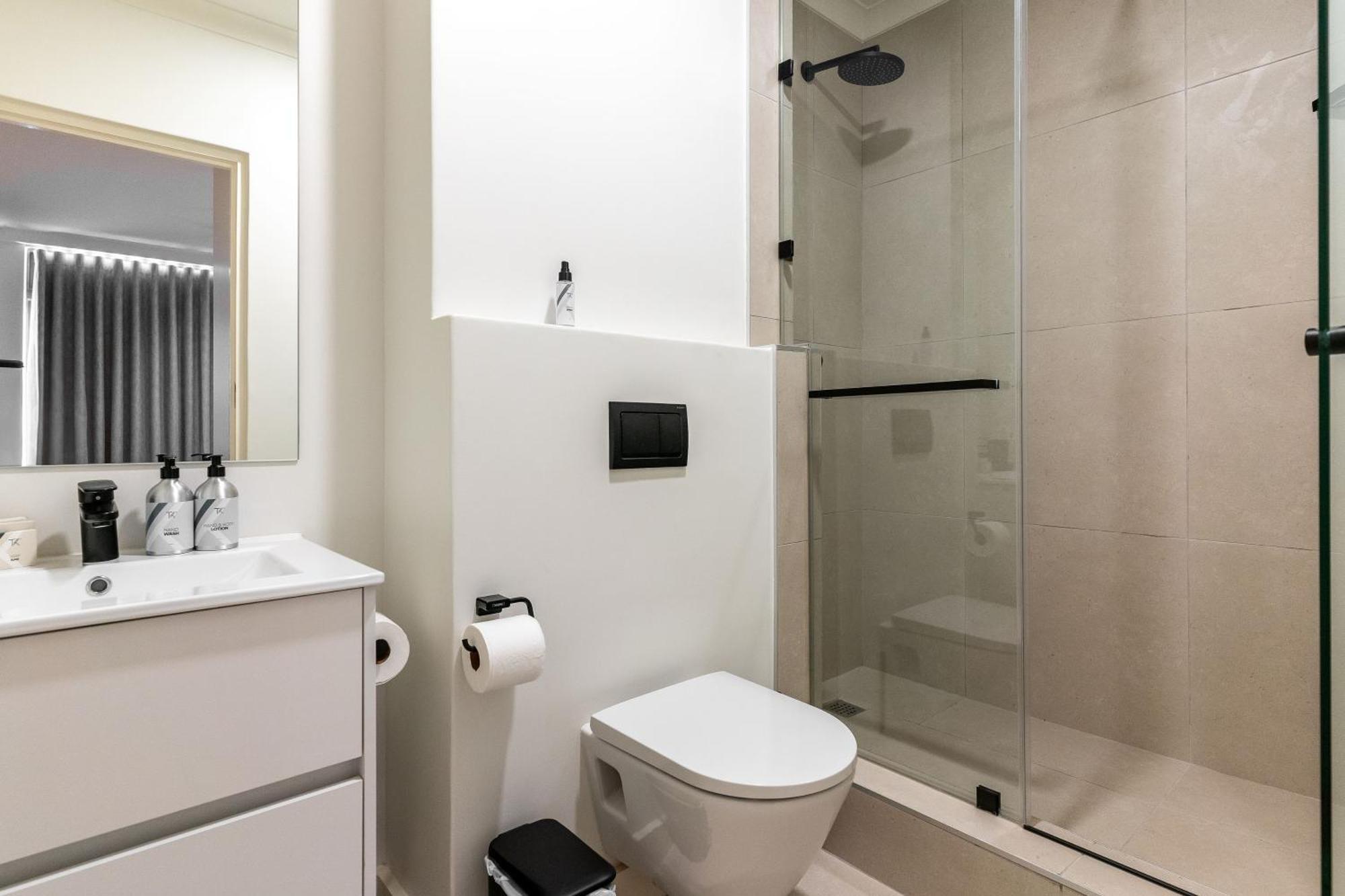 Topaz Views - Luxury In Sea Point With Views