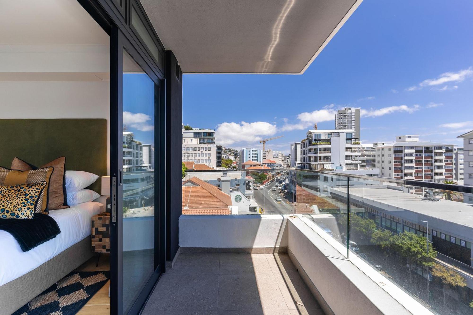 Topaz Views - Luxury In Sea Point With Views Apartment